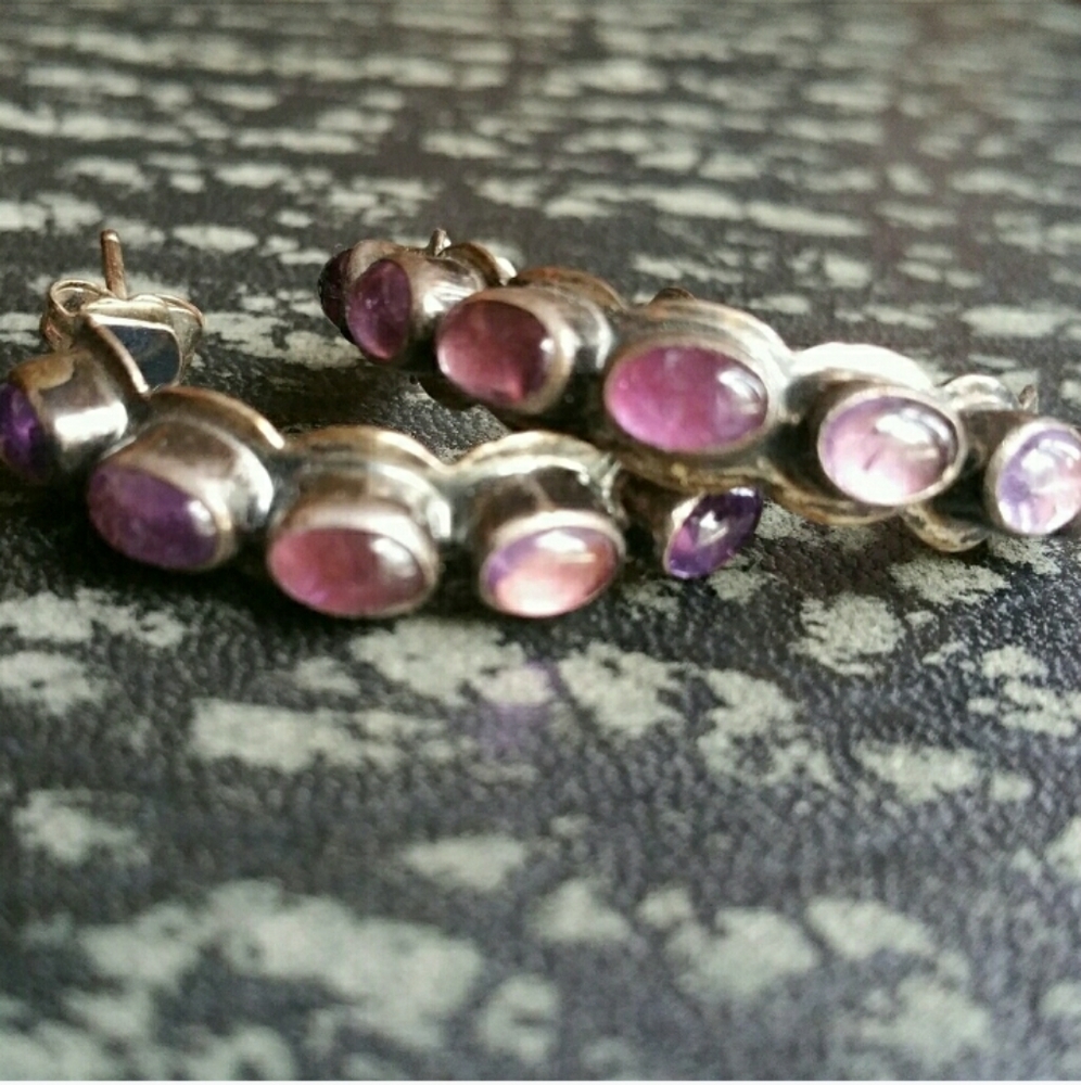 Vintage 90s Amethyst Inlay Half Hoop Earrings - Picture 3 of 4